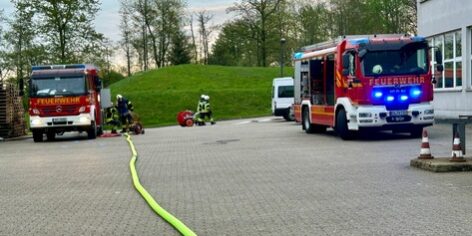 FW-EN: Ausgelöste Brandmeldeanlagen – Feuer in einer Werkstatt & weitere Brandmeldung aus Hotel