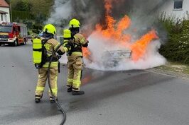 FW-DT: Unklare Rauchentwicklung und Fahrzeugbrand